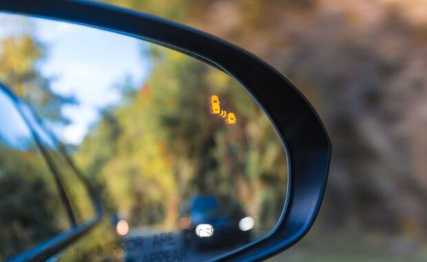 Avoiding Blind Spot Accidents